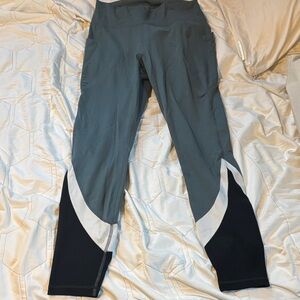 Gilly Hicks Gray and Black Leggings